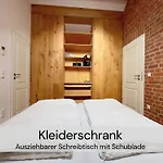 Appartamento 2 Architektenwohnung, Privatsauna, Whirlwanne, Kamin - Naehe Saechsische Schweiz Dresden - Bestprice Großharthau