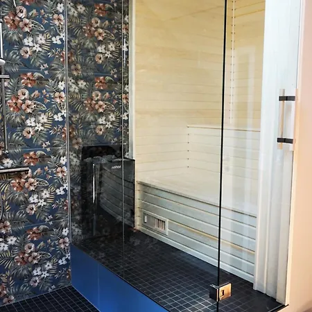 Architektenwohnung Mit Sauna Und Whirlwanne, Badeteich - Naehe Saechsische Schweiz, Dresden * Grossharthau