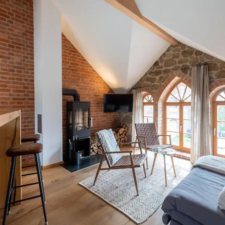 Edles Hideaway Mit Privatsauna, Whirlwanne & Kamin - Fuer Kurzentschlossene Großharthau